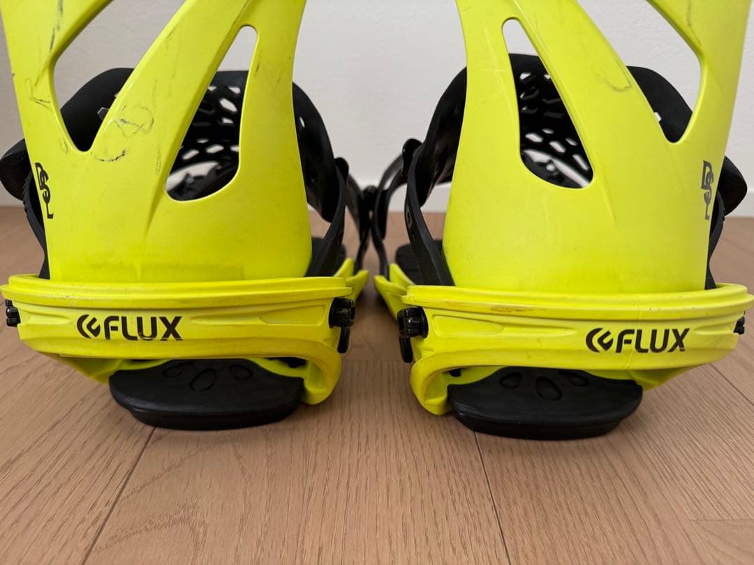 FLUX スノーボードビンディング ブラック/イエロー