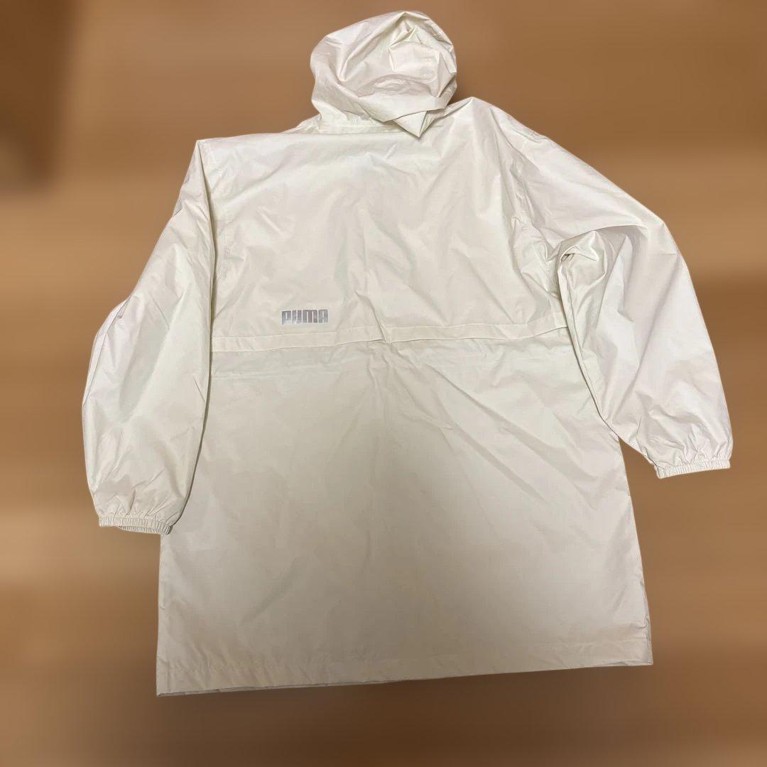 プーマアウタークリーム色レディースXL新品