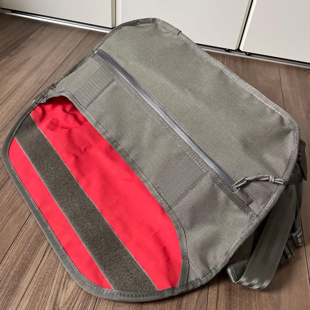 美品★ CHROME クローム　メッセンジャーバッグ