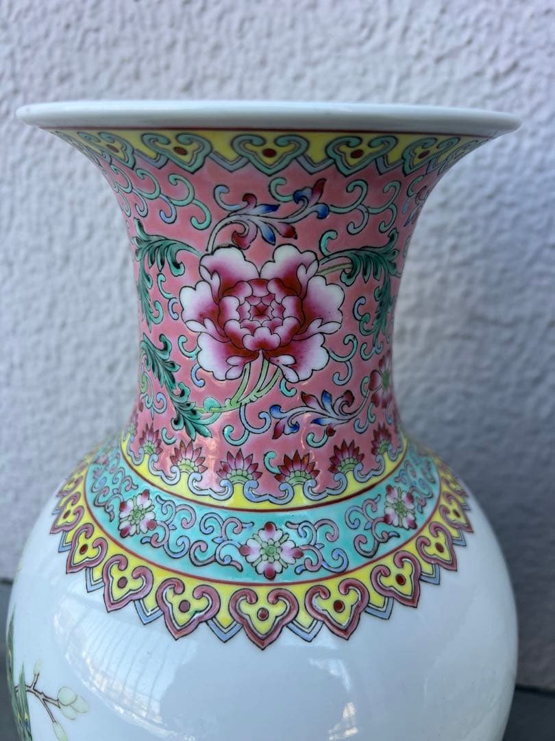 中国美術 民国初期頃 中国景德鎮製 粉 彩花鳥花瓶 一対 孔雀図飾り壺 美 品