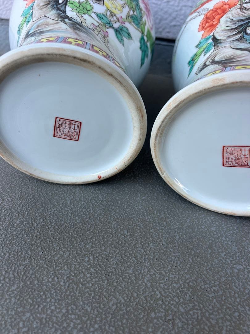 中国美術 民国初期頃 中国景德鎮製 粉 彩花鳥花瓶 一対 孔雀図飾り壺 美 品