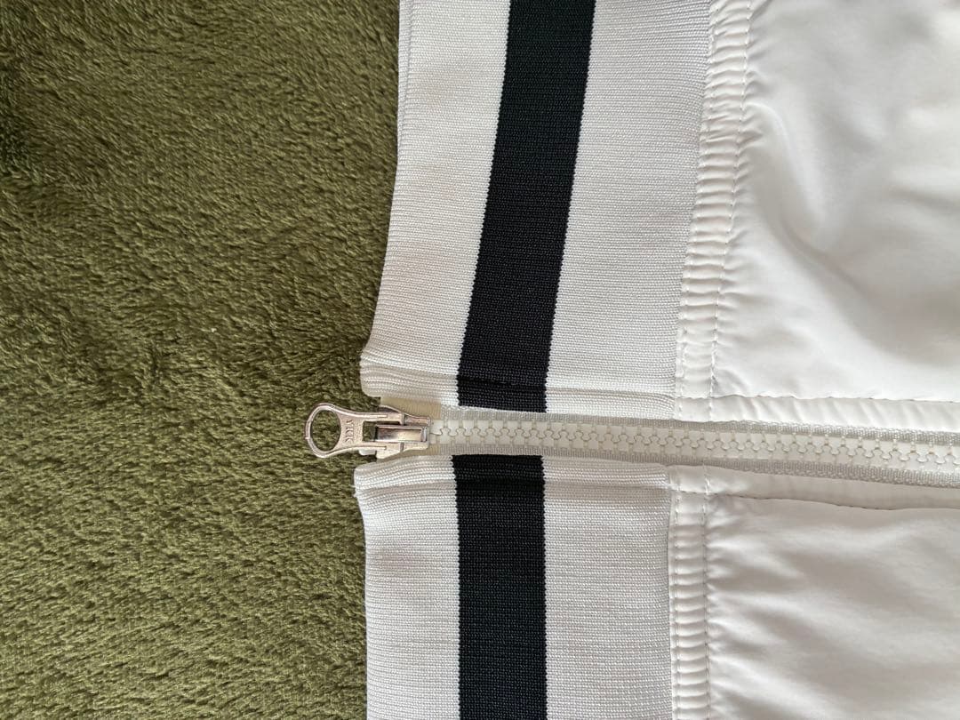 ダンスウィズドラゴン　ジャンパー美品
