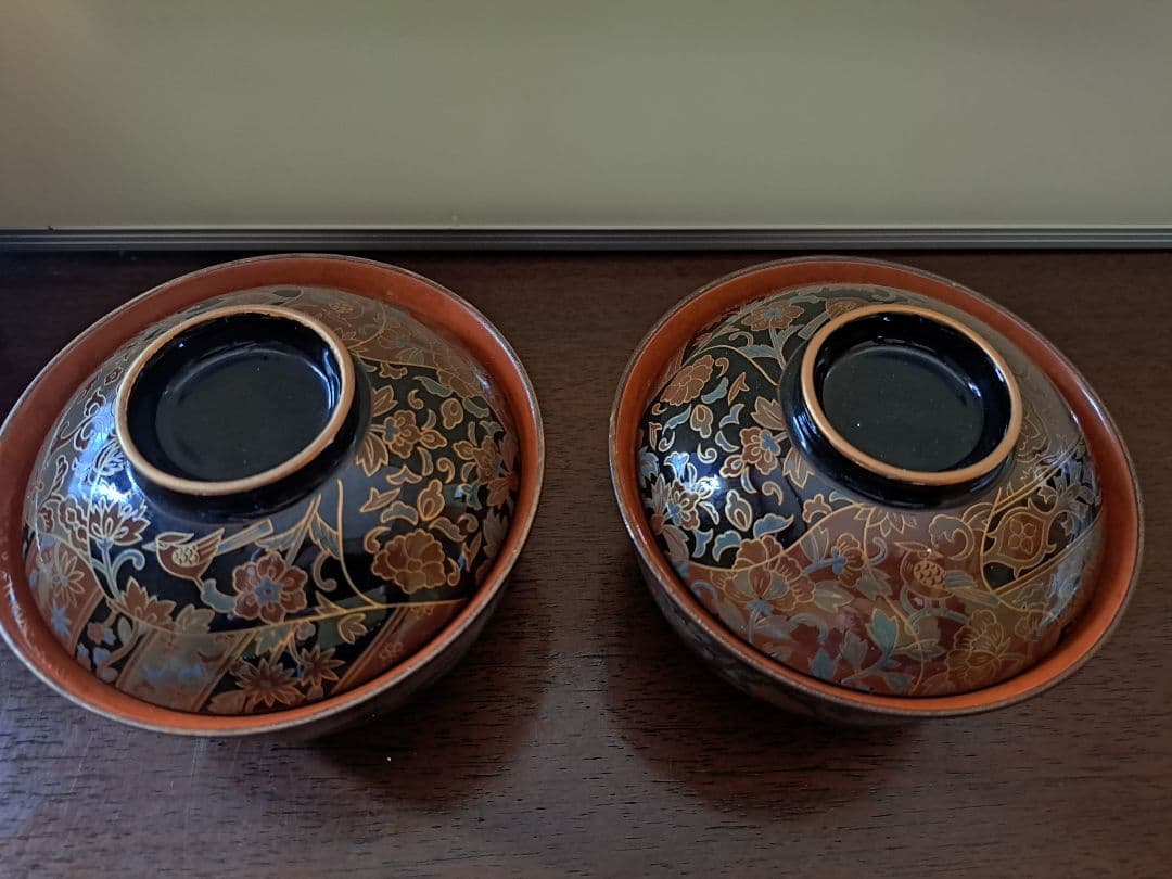 九谷焼　花柄蓋つき煮物椀2個セット