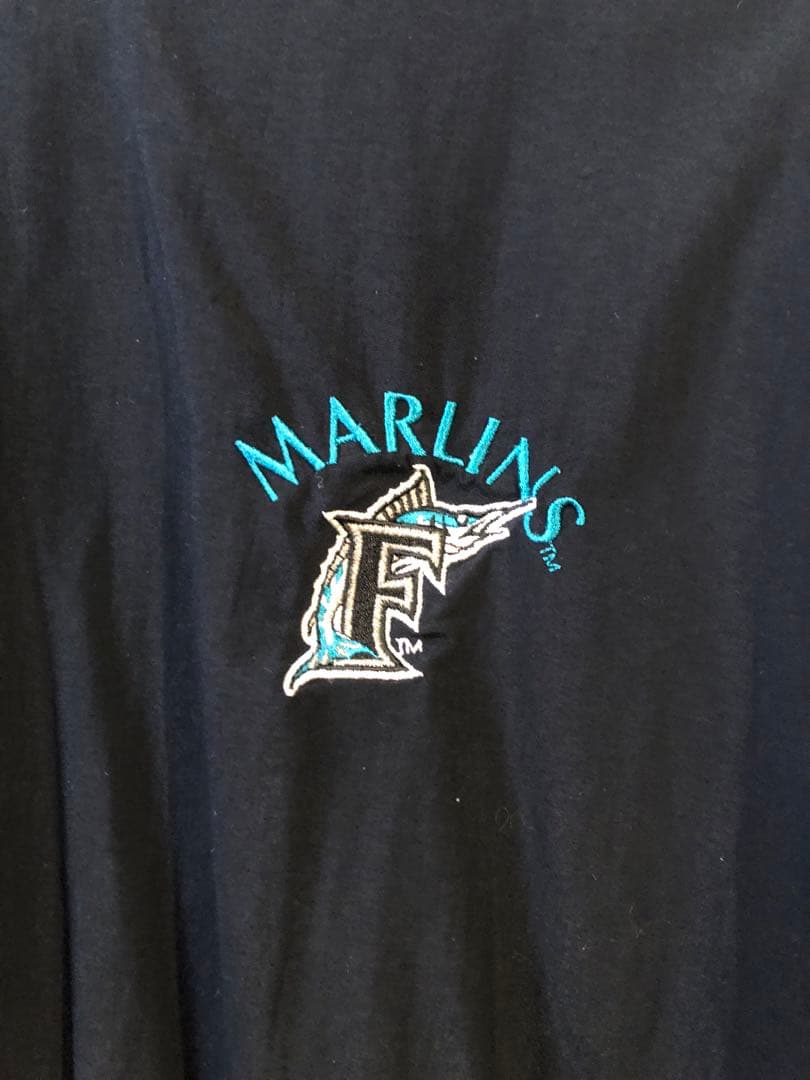 Marlins ロゴ  ナイロンジャケット　チャンピオン　長袖 ウェア 黒