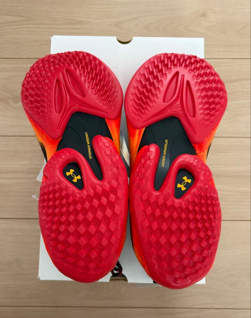 【美品】UNDER ARMOUR CURRY13 27cm