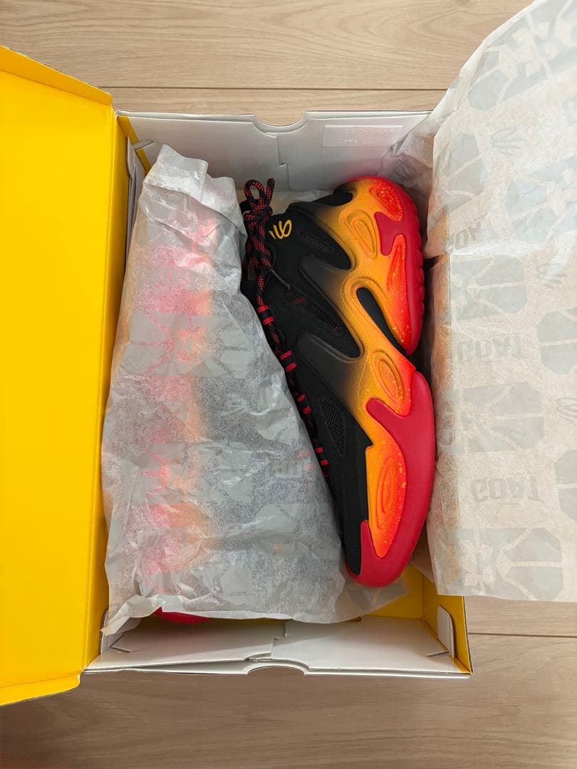【美品】UNDER ARMOUR CURRY13 27cm
