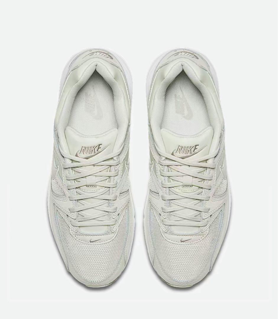 NIKE Air Max Command/ ライトグレー