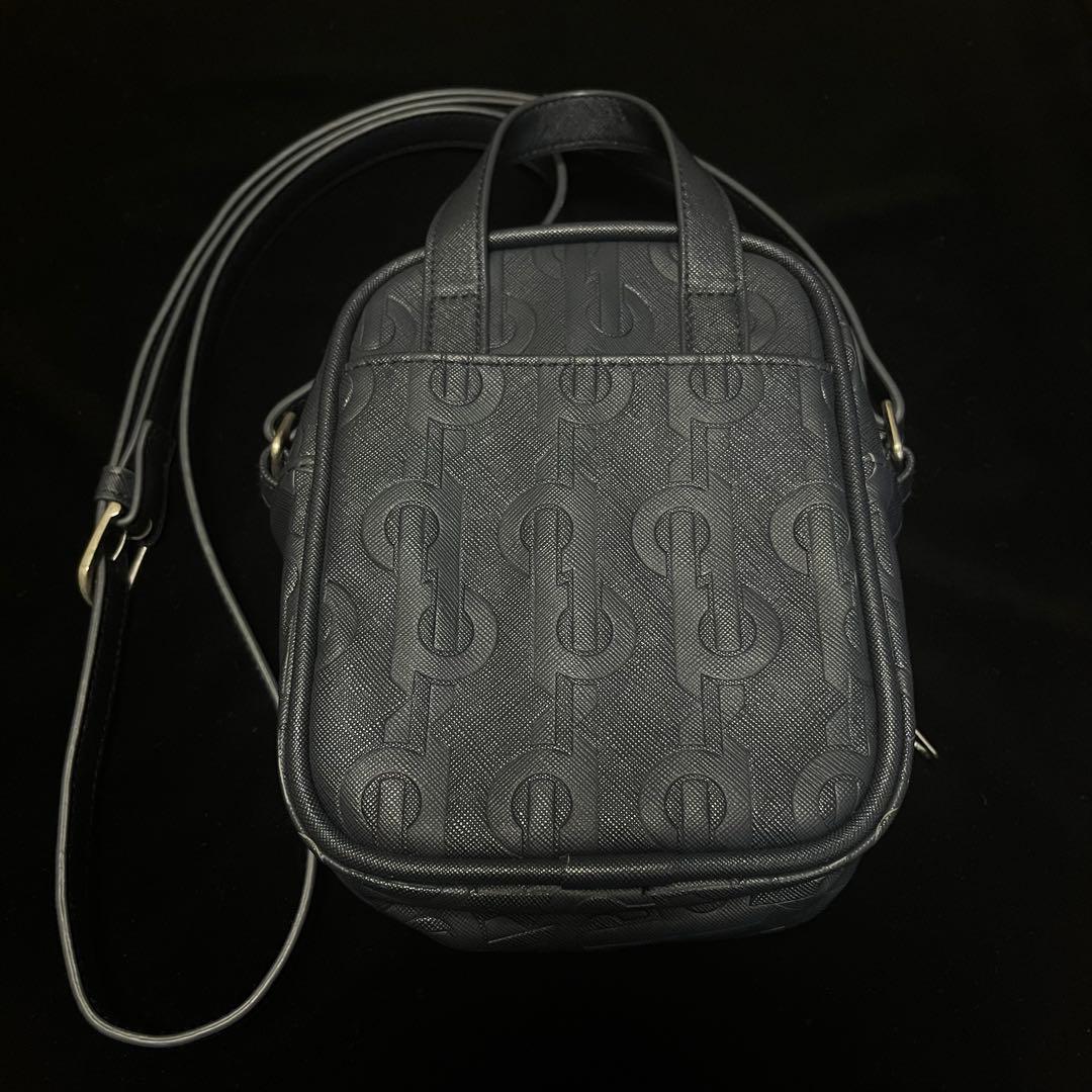 女王蜂　qb luxury バッグ