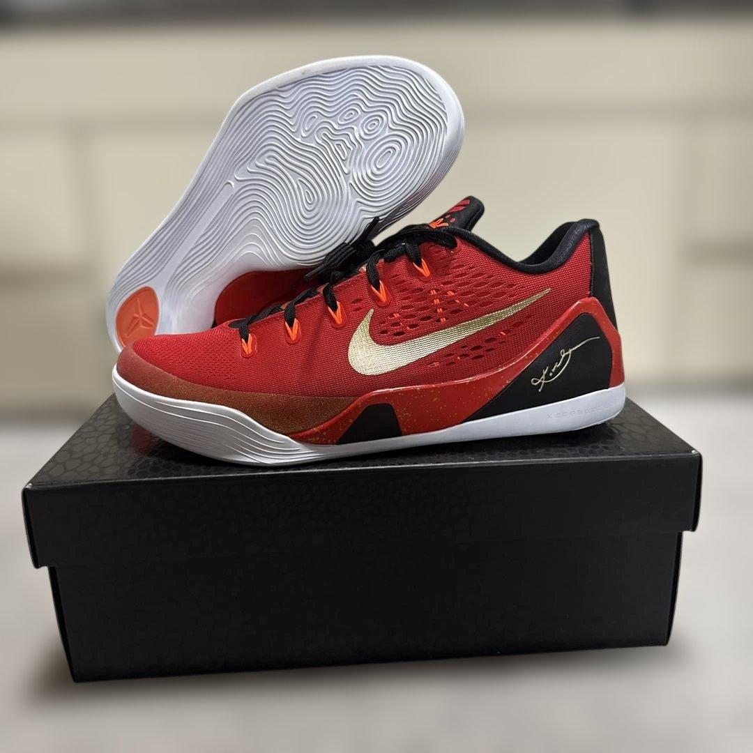 ナイキ　nike コービー9 4 5 6 8 kobe 28.5 バッシュ