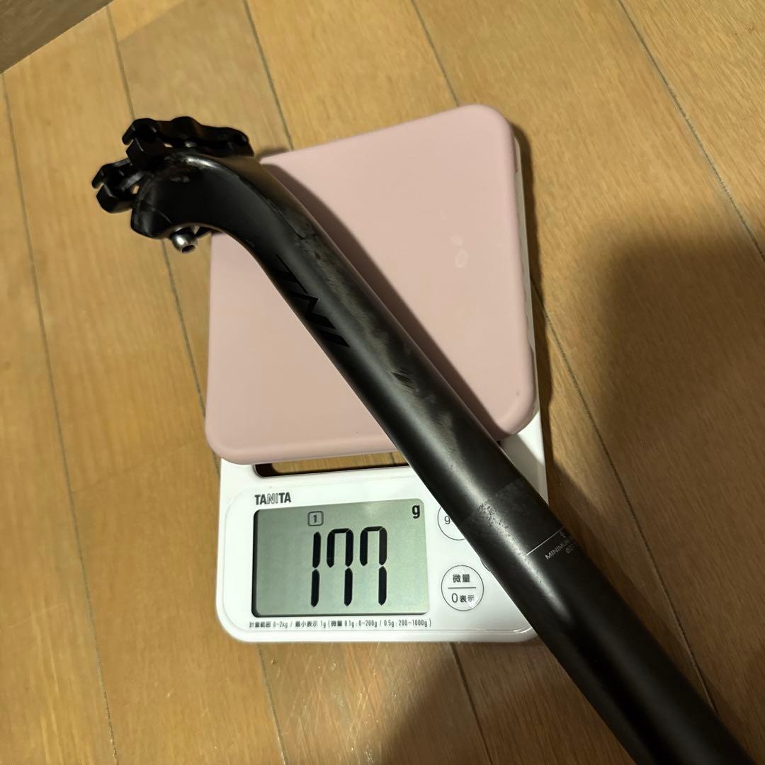 TNI シートポスト φ27.2mm 黒　LW168 300mm