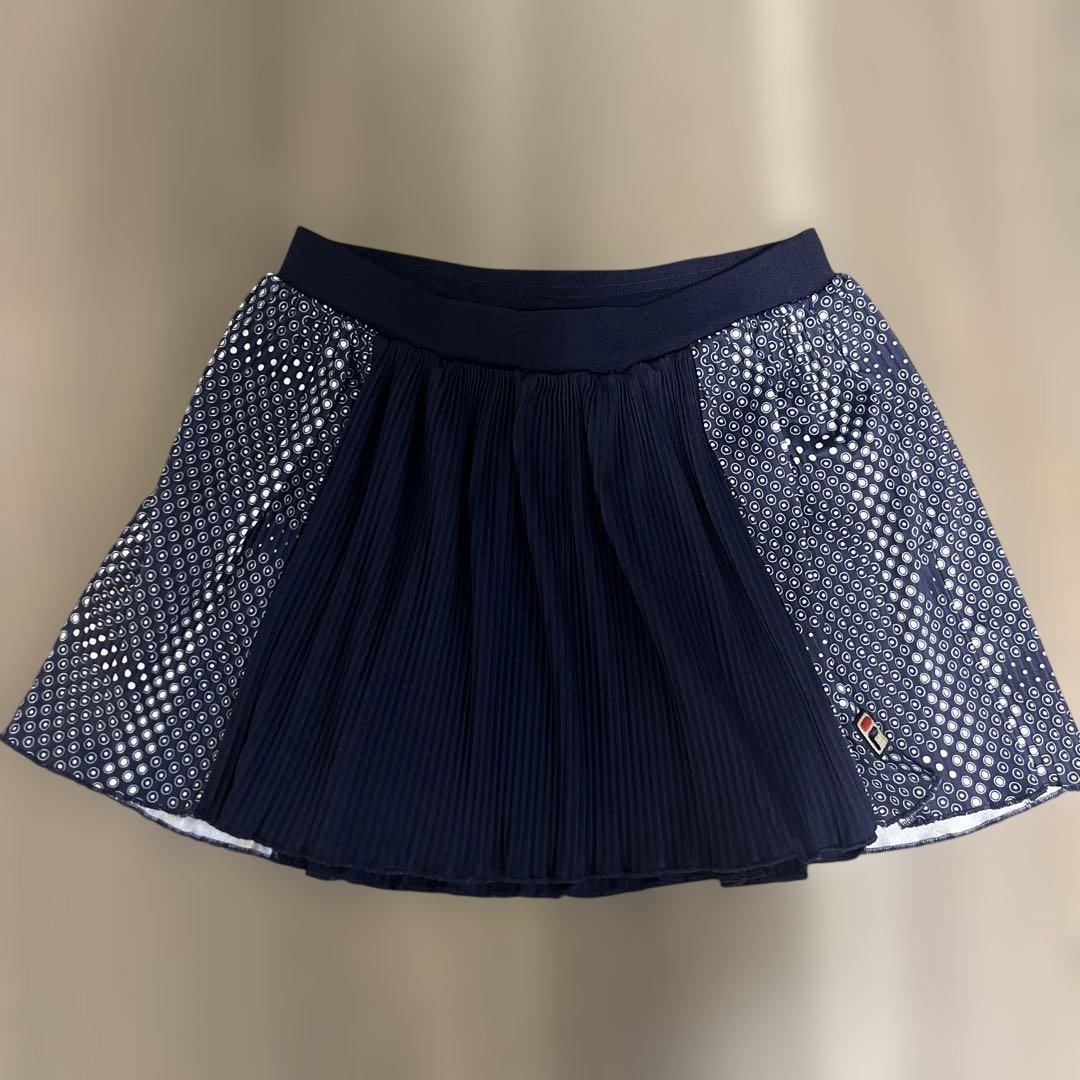 ⭐︎ちゃまです⭐︎FILA セットアップ　ネイビー プリーツスカート