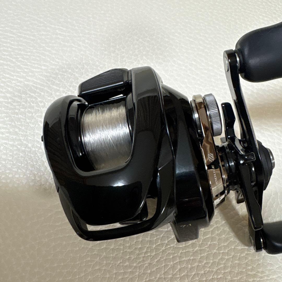 ◇美品◇ SHIMANO nium DC 71HG ベイトリール