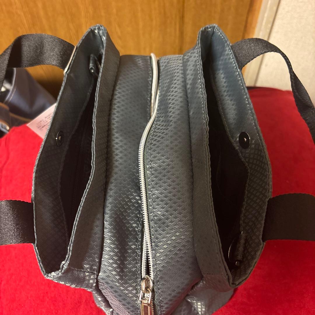 M.U SPORTS ラウンドバッグ メッシュ グレー