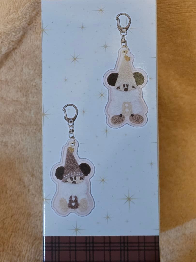 〘新品未開封〙ディズニー・クリスマス　リルリンリン キーチェーン4個コンプリート