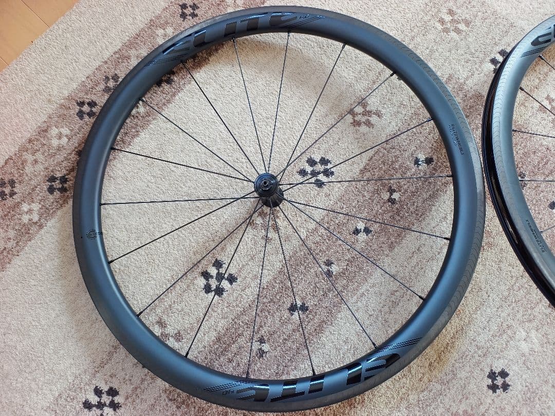 ELITEWHEELS EDGE 40ｍｍ　リムブレーキ用　走行少