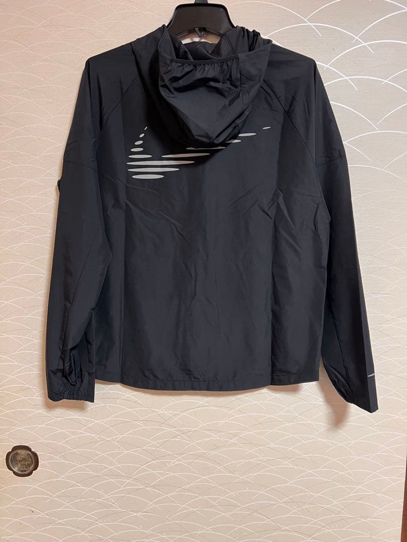 Nike ウィンドブレーカー Mサイズ 新品