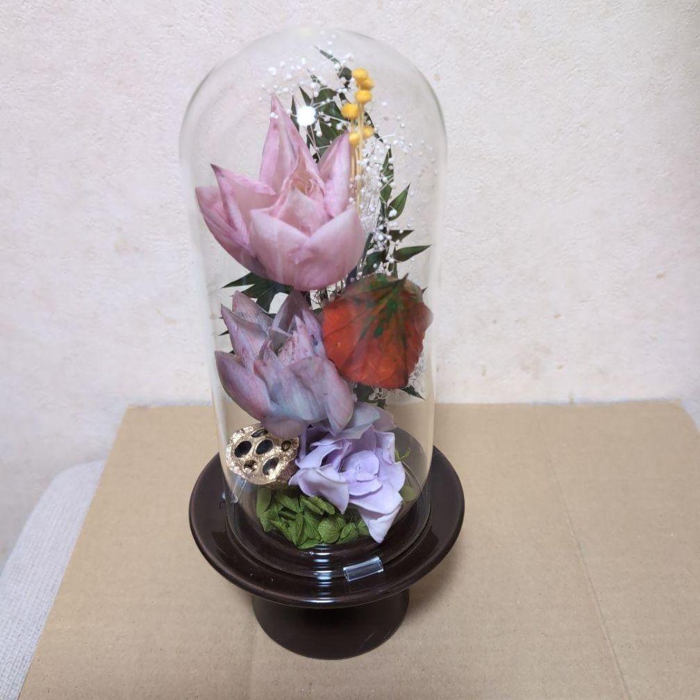 特選仏花　 大　一基 造花無し 蓮の花　プリザーブドフラワー ガラスドーム入り