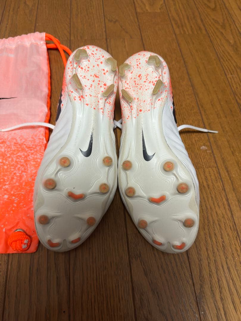 シューズ NIKE TIEMPO FG 26.5cm