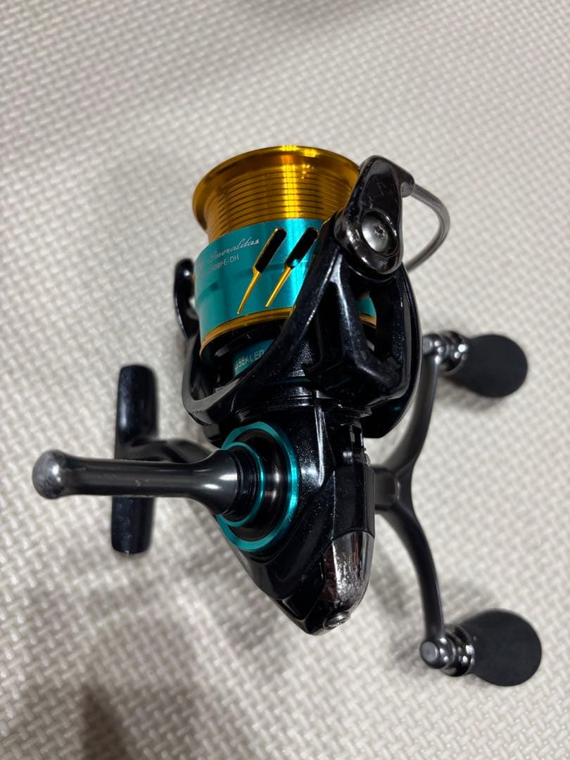 ダイワ　17エメラルダスMX2508H-DH スピニングリール