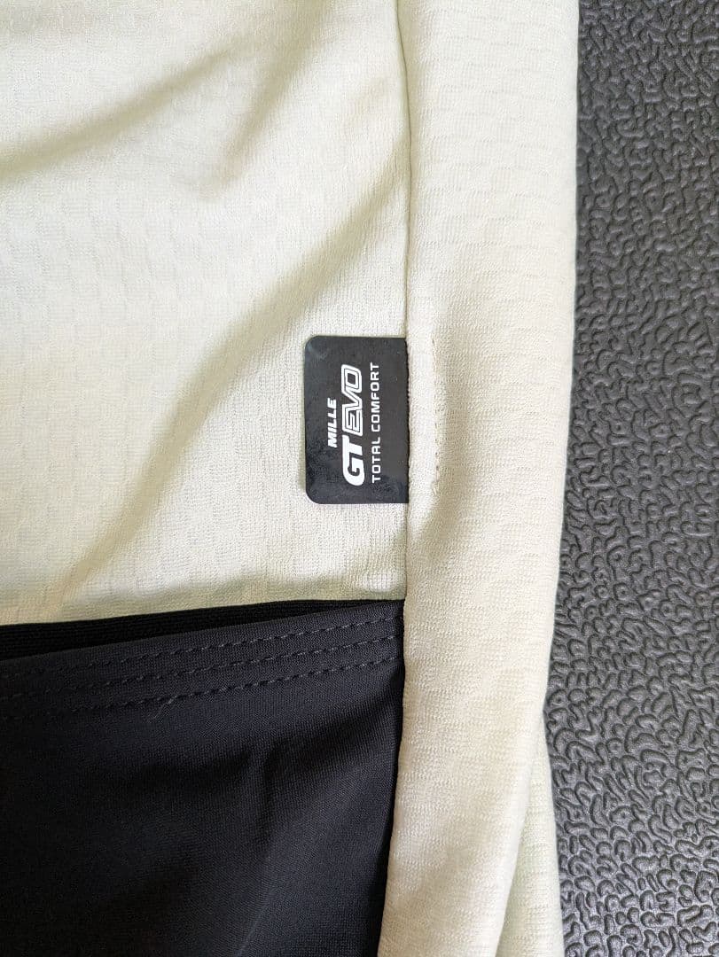 Assos Mille GT C2 Evo 半袖ジャージSサイズ