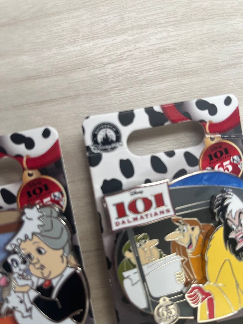 101 わんちゃんLimited Edition Pins 2個セット