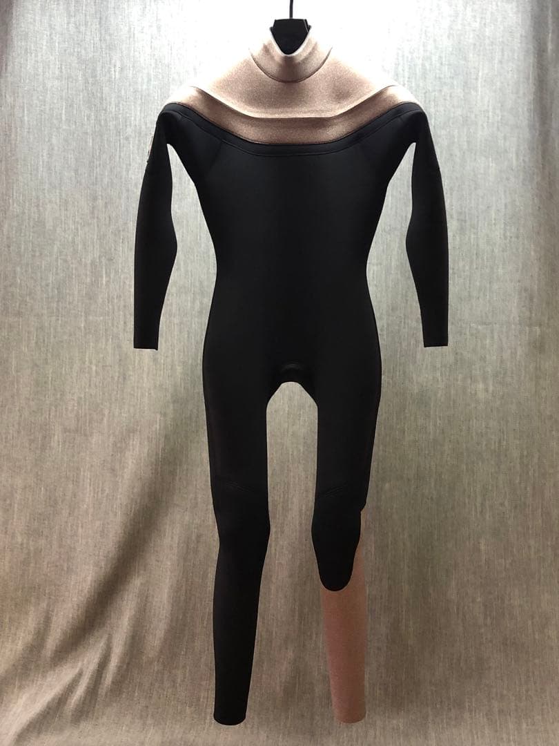 ぷーちゃんさん専用　ウェットスーツ 新品未使用