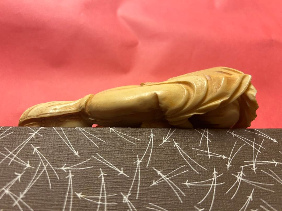阿弥陀如来　彫刻　古物　坐像 約13cm