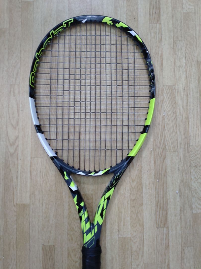 Babolat PURE AERO (バボラピュアアエロ) グリップサイズ2