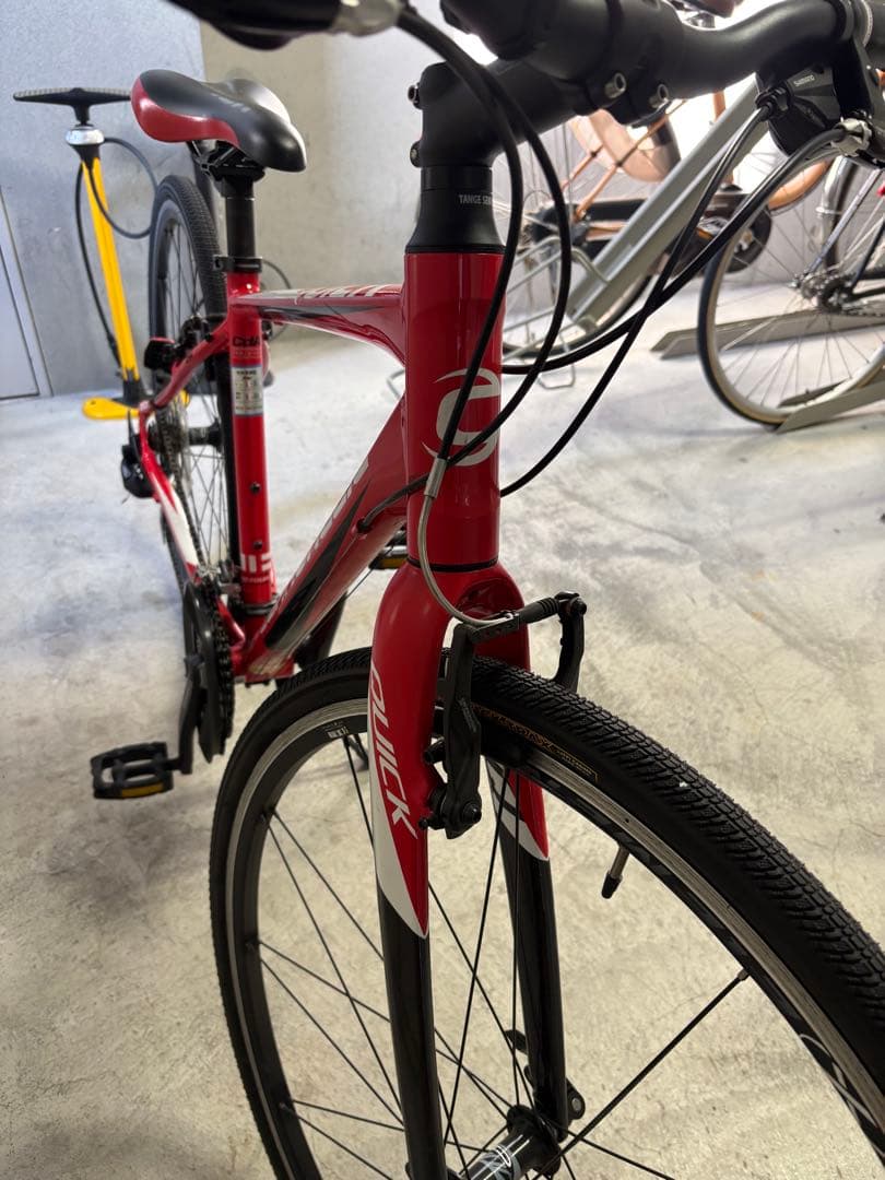 Cannondale Quick4 クロスバイク レッド