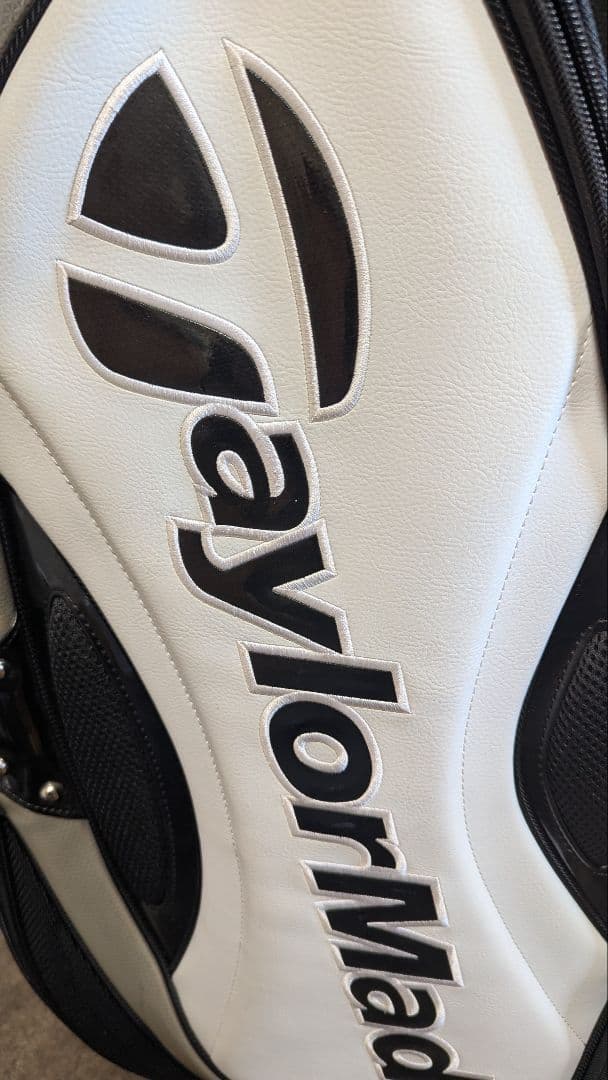 TaylorMade キャディバッグ ブラック/ホワイト