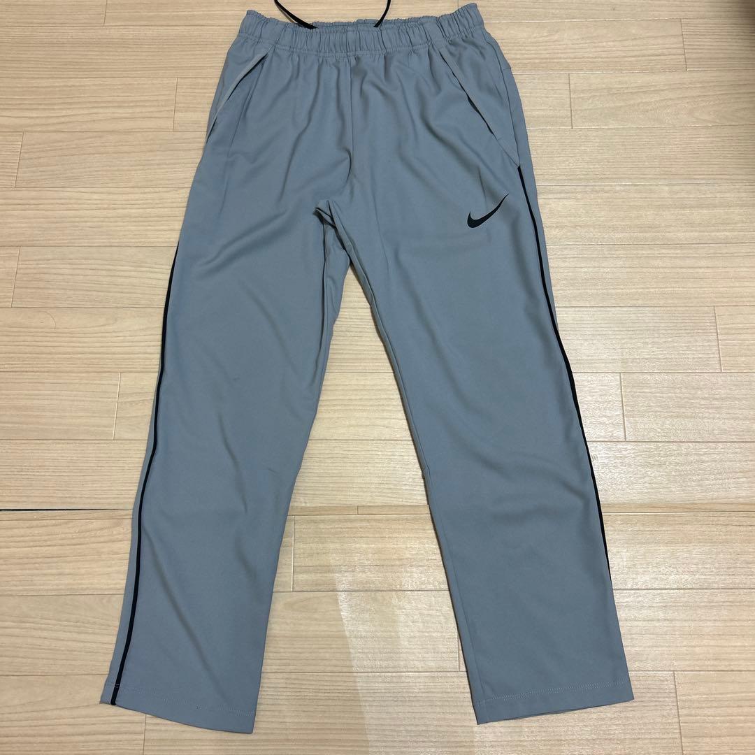 ほぼ未使用 ナイキ DRY-FIT ジャージ パンツ 上下 セットアップ