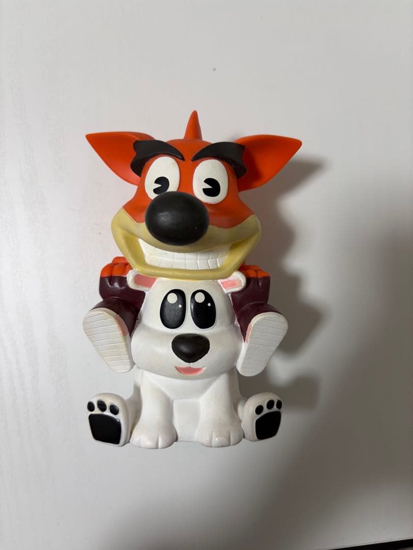 クラッシュバンディクー貯金箱フィギュア