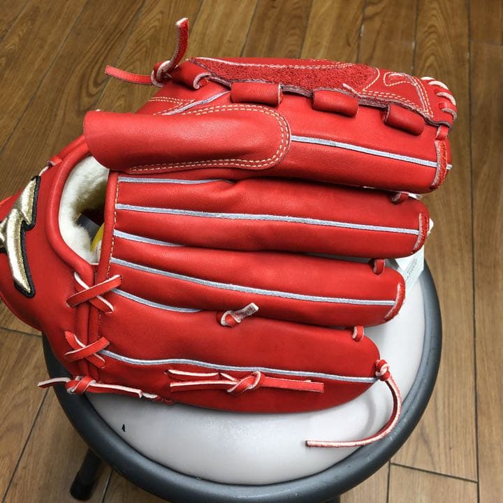 硬式グローブ