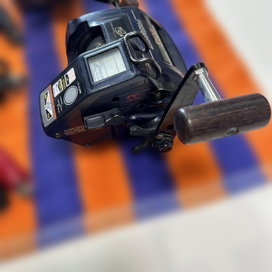 ダイワ パワフルタナコン SS-80/RYOBI CERATEC AD 80