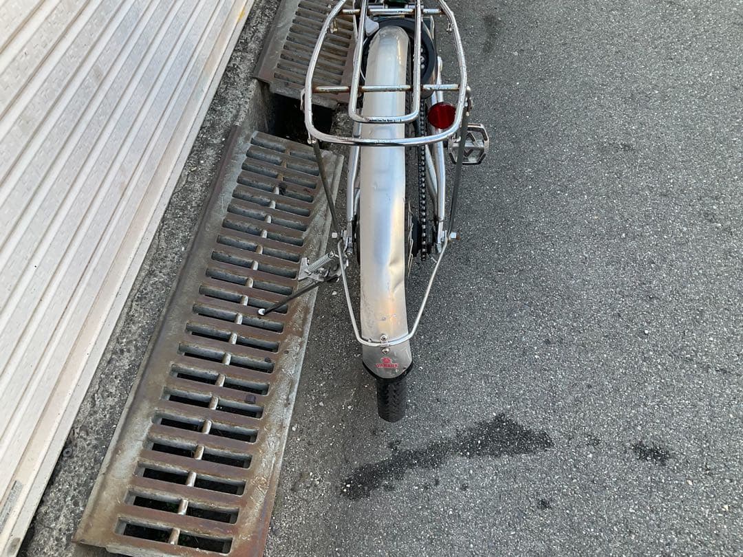 ヤマハ最新機種電動アシスト自転車pas cityV24インチグレーアルミボディー