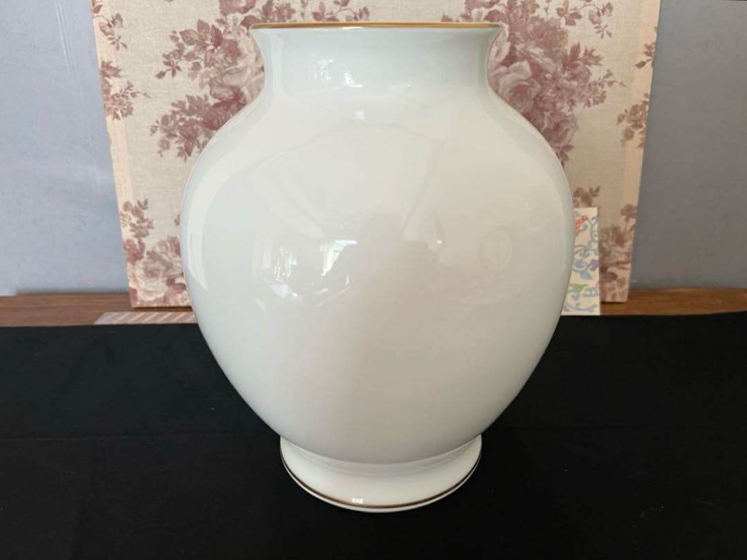 深川製磁　花瓶　花器　色絵牡丹　岩牡丹