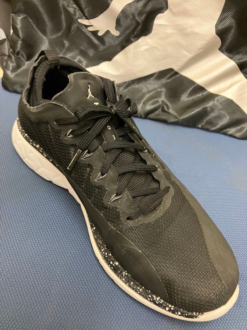 Jordan バスケットボールシューズ ブラック & ジョーダンジムサック巾着