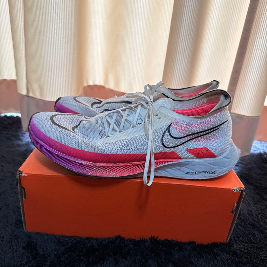 NIKEストリークフライ　27.5cm