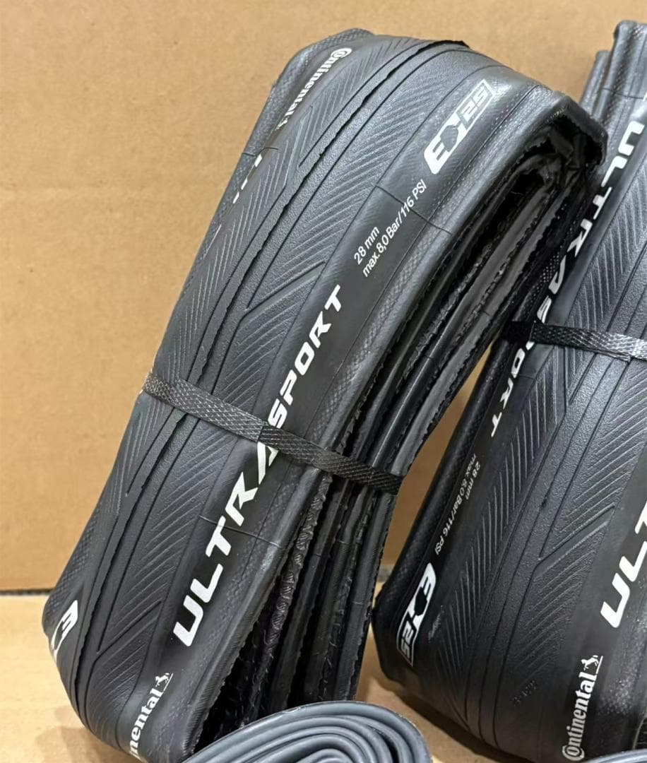 Ultra Sport 3（コンチネンタル）タイヤセット　２本