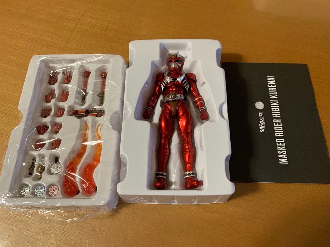 S.H.Figuarts 真骨彫製法　仮面ライダー響鬼紅