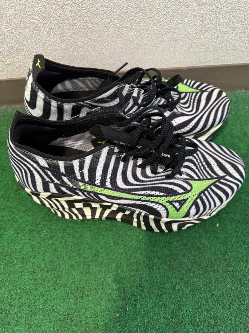 Mizuno ウェーブリベリオン プロトカラー ランニングシューズ 26cm
