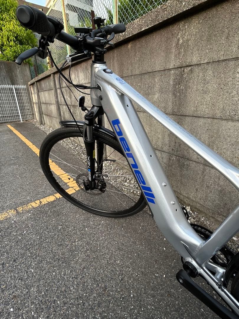 benelli ベネリ MANTUS 27 TRK 電動アシスト自転車