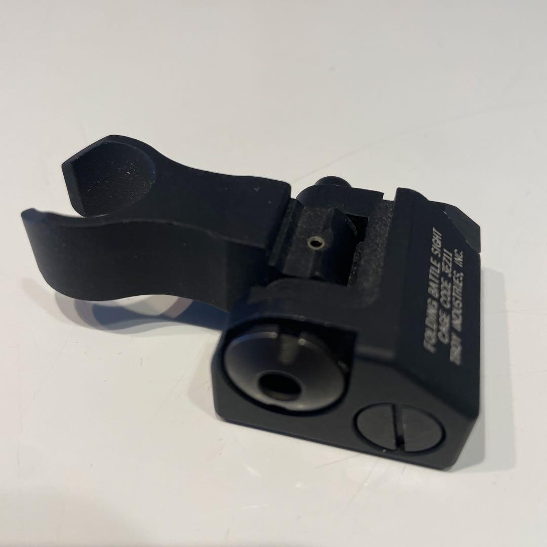 実物　Troy Industries フォールディングバトルフロントサイト