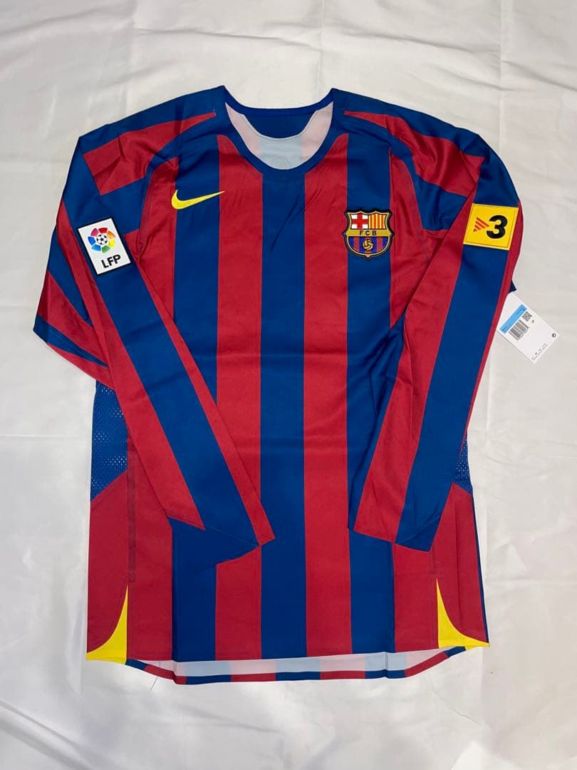 メッシ　バルセロナ05-06 Reissue正規品