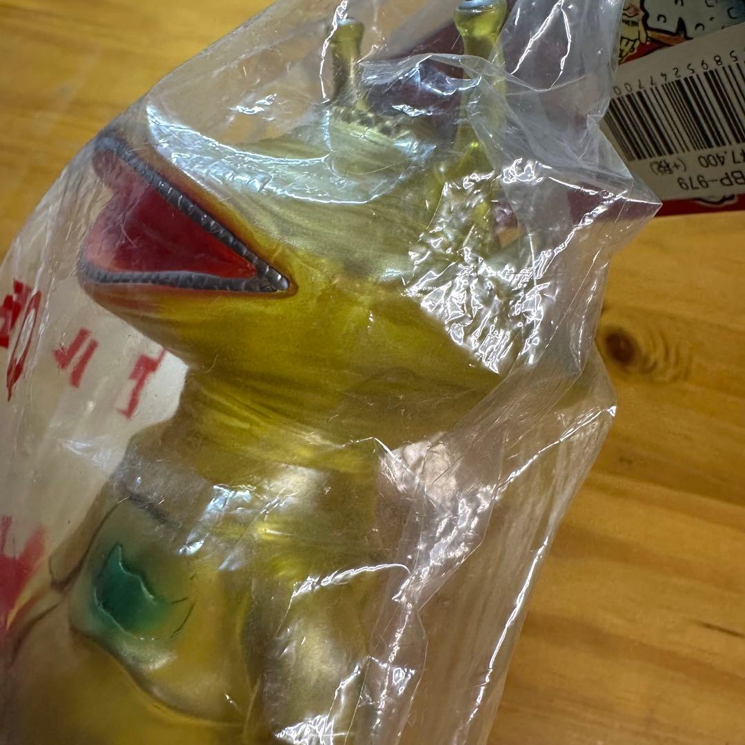 M1号 カネゴン クリアイエロー ソフビ 6038