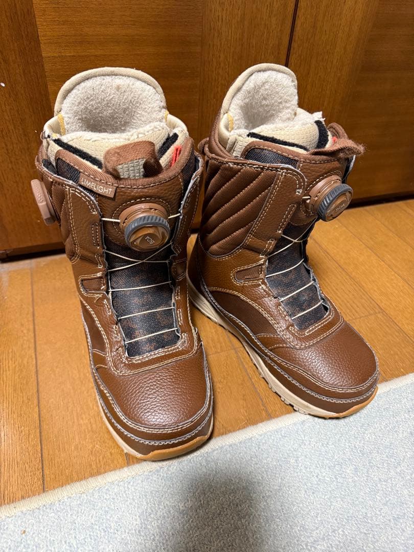 ★Burton LIMELIGHT ★ ダブルボア　美品
