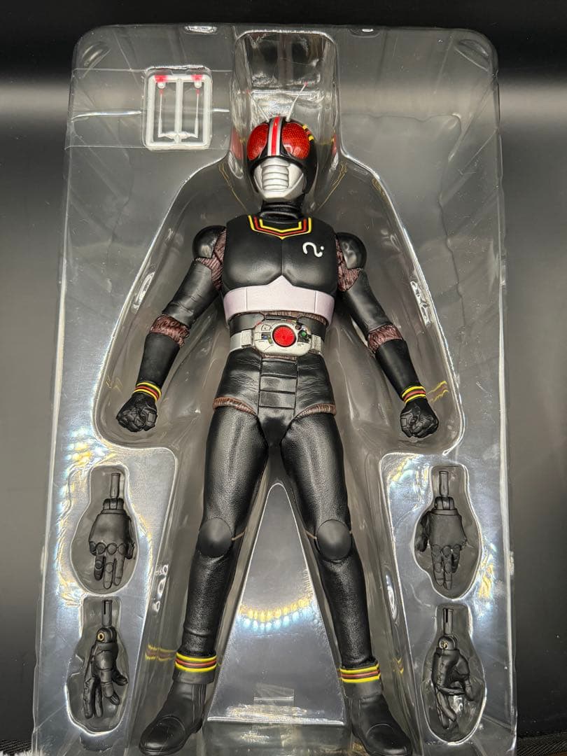 RAH 仮面ライダー　BLACK フィギュア