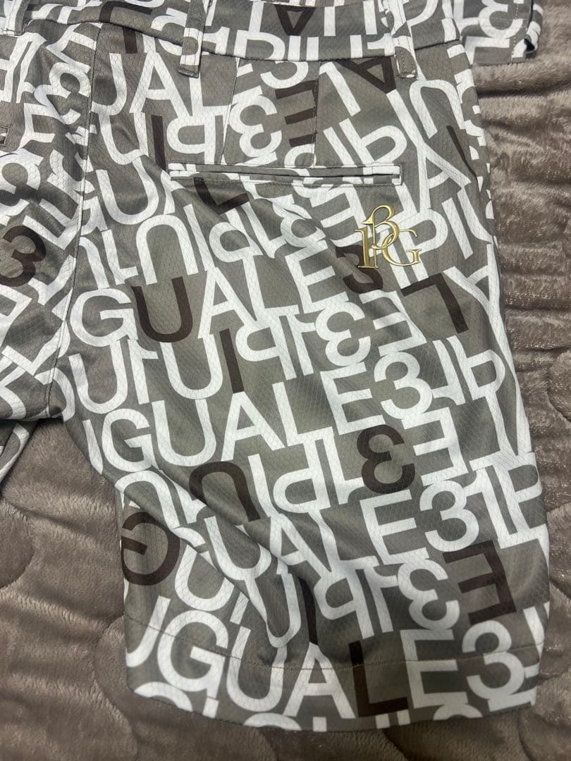 1PIU1UGUALE3 FULL MIX LOGO［BEIGE］セットアップ