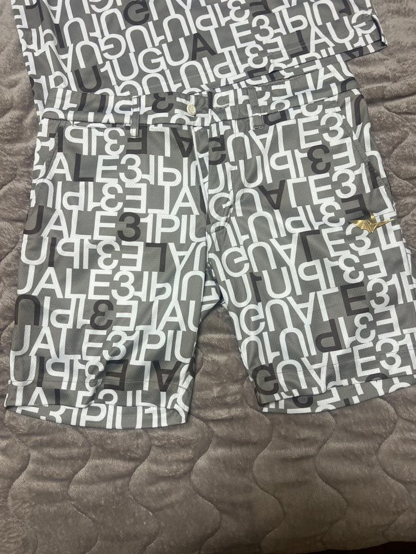 1PIU1UGUALE3 FULL MIX LOGO［BEIGE］セットアップ