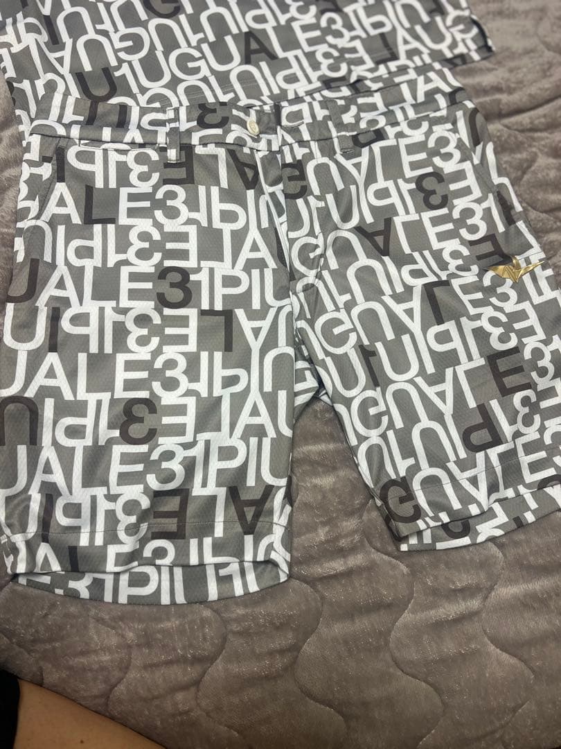 1PIU1UGUALE3 FULL MIX LOGO［BEIGE］セットアップ